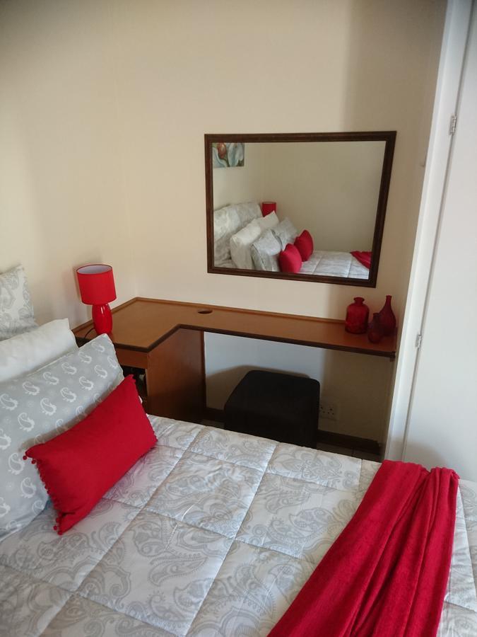 Chanelle Self Catering 블룸폰테인 외부 사진